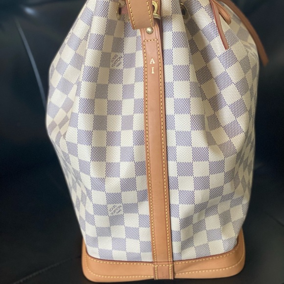 Louis Vuitton GM Azur Noe - Picture 4 of 14